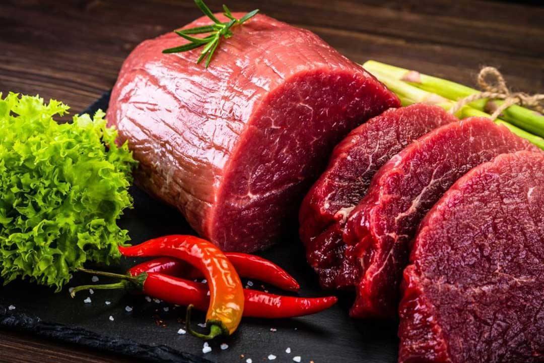 لا يمكن غسل جميع البكتيريا من اللحوم الحمراء، وذلك لأنها تحتوي على الألياف