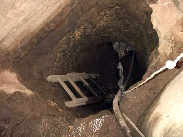 ضبط شخصين ينقبان عن الآثار أسفل منزل بالقاهرة ضبط شخصين ينقبان عن الآثار أسفل منزل بالقاهرة