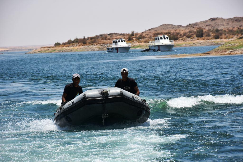 صيادون يعودون للعمل في بحيرة ناصر  