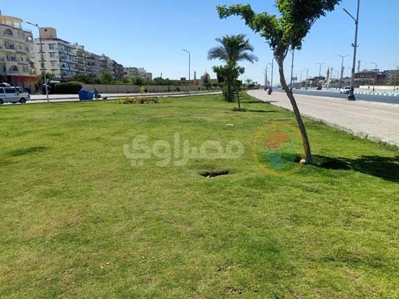 حار نهارا في السويس وبحر مضطرب ورياح تتجاوز سرعتها 40 كيلو في الساعة حار نهارا في السويس وبحر مضطرب ورياح تتجاوز سرعتها 40 كيلو في الساعة
