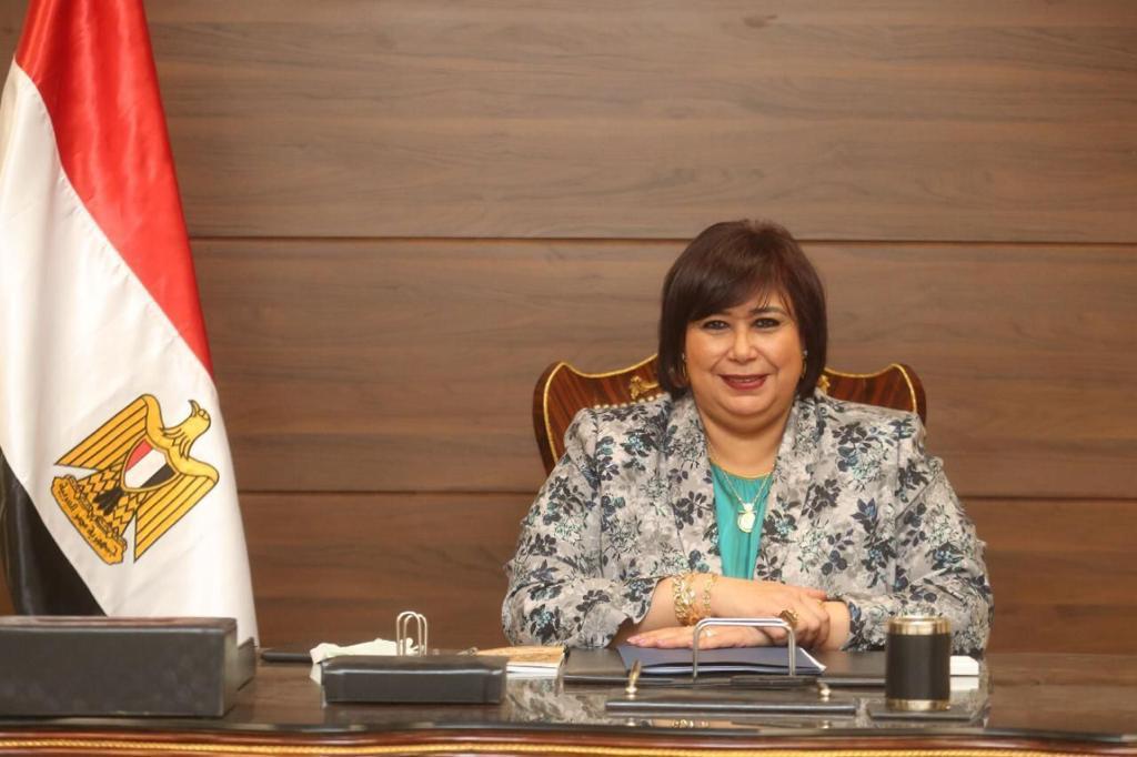وزيرة الثقافة: تكثيف الفعاليات في المناطق الساحلية تحقيقًا للعدالة الثقافية وزيرة الثقافة: تكثيف الفعاليات في المناطق الساحلية تحقيقًا للعدالة الثقافية
