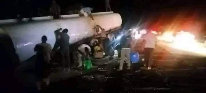 انفجار شاحنة للوقود في جنوب ليبيا
