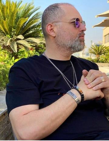 محمد محمود عبدالعزيز يهنئ حسن عبدالله بعد توليه منصب جديد محمد محمود عبدالعزيز يهنئ حسن عبدالله بعد توليه منصب جديد