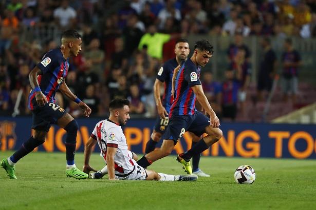 مدرب برشلونة يوضح سبب استبدال بيدري في مباراة رايو فاليكانو مدرب برشلونة يوضح سبب استبدال بيدري في مباراة رايو فاليكانو