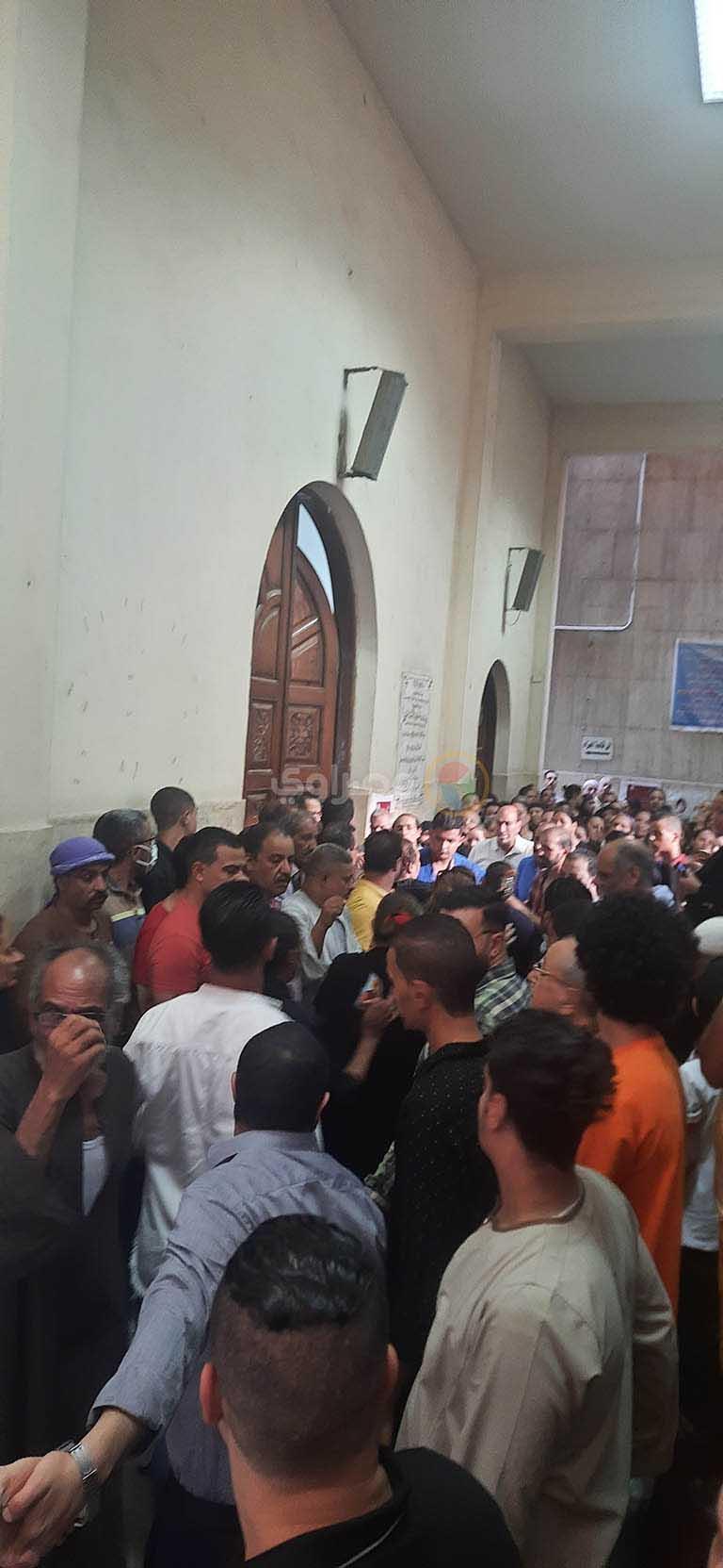 العذراء والملاك بالوراق تستعد للصلاة على ضحايا حريق كنيسة إمبابة