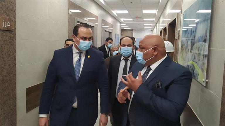 الرعاية الصحية: نجاح جراحتين دقيقتين لأول مرة من نوعهما بمستشفى فايد التخصصي الرعاية الصحية: نجاح جراحتين دقيقتين لأول مرة من نوعهما بمستشفى فايد التخصصي