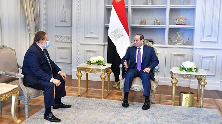 الرئيس السيسي يلتقي حسن عبدالله القائم بأعمال محافظ البنك المركزي 