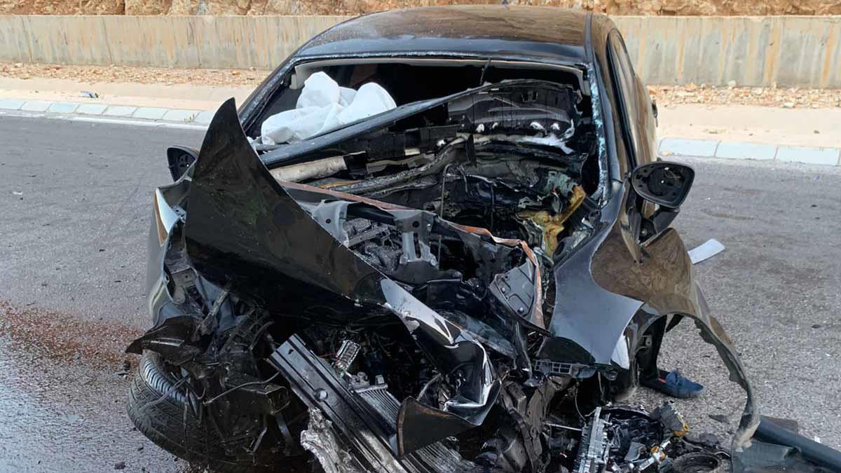 سيارة جورج الراسي بعد الحادث (3)