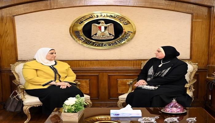 وزيرتا التجارة والتضامن تبحثان تعزيز التعاون في برامج الحماية الاجتماعية وزيرتا التجارة والتضامن تبحثان تعزيز التعاون في برامج الحماية الاجتماعية