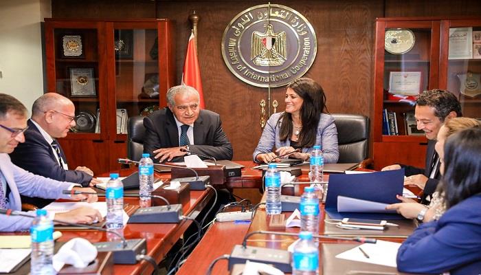 مصر تبحث مع البنك الدولي تفعيل اتفاق الأمن الغذائي بقيمة 500 مليون دولار مصر تبحث مع البنك الدولي تفعيل اتفاق الأمن الغذائي بقيمة 500 مليون دولار