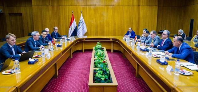 اقتصادية قناة السويس تبحث مع "سكاتك" تطورات مشروع الأمونيا الخضراء اقتصادية قناة السويس تبحث مع "سكاتك" تطورات مشروع الأمونيا الخضراء