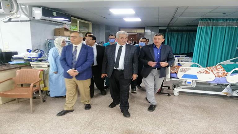 الدكتور محمود صديق نائب رئيس جامعة الأزهر يتفقد مستشفى باب الشعرية
