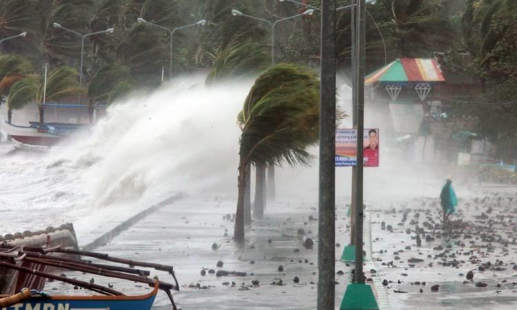 إعصار إيان يقطع الكهرباء عن أكثر من 2 مليون مبنى في فلوريدا