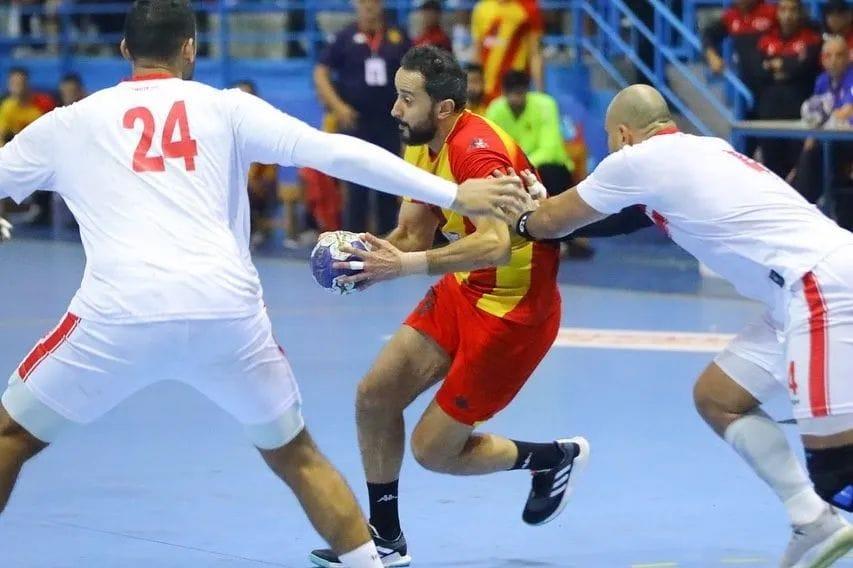 الترجي إلى مونديال الأندية بفوز مثير على الزمالك الترجي إلى مونديال الأندية بفوز مثير على الزمالك