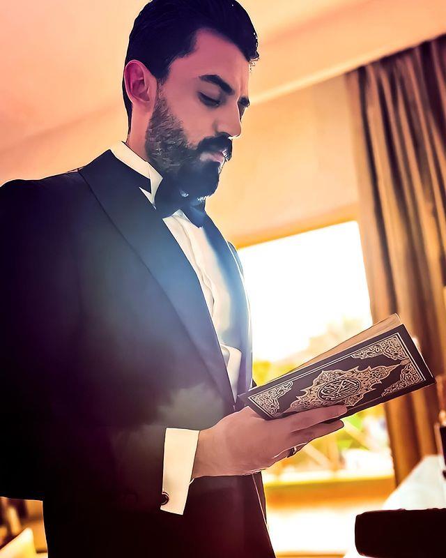 إسلام جمال يقرأ القرآن قبل حفل زفافه
