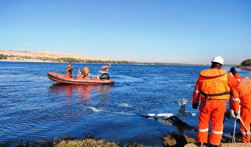 تجربة عملية لمكافحة التلوث البترولي في نهر النيل 
