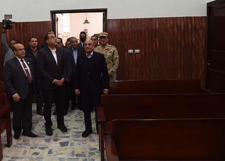 رئيس الوزراء يتفقد محكمة شمال سيناء بالعريش 