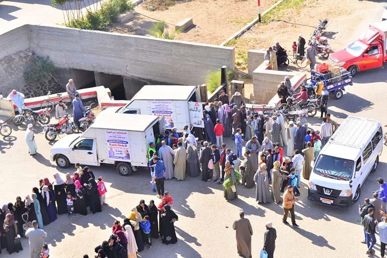 مبادرة بلدنا بخير لبيع السلع والمواد الغذائية