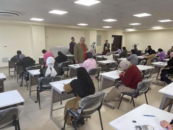 جامعة برج العرب التكنولوجية تعقد امتحانات الفصل الدراسي الأول
