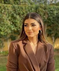 ليلى أحمد زاهر  (2)