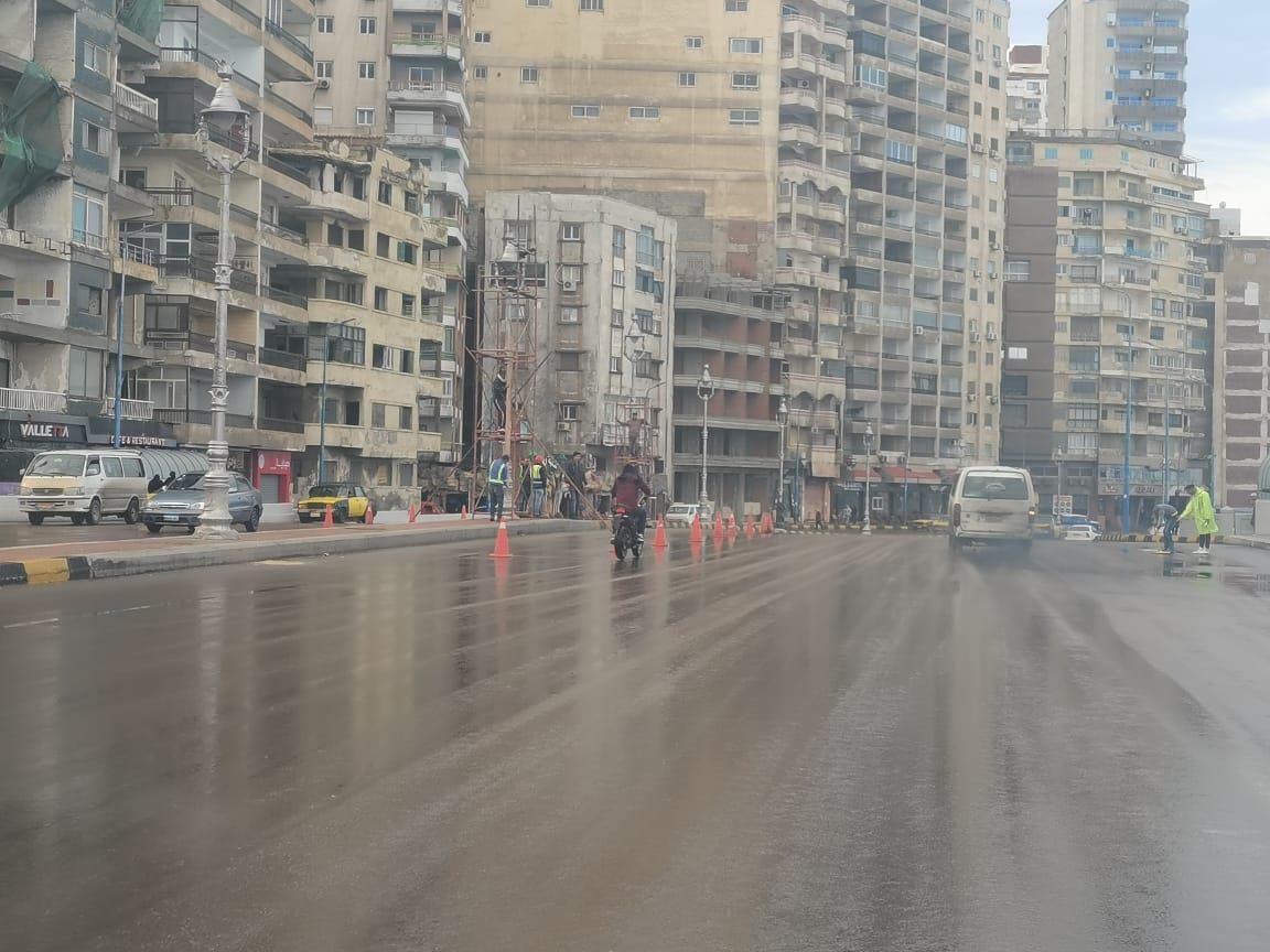 تجدد هطول الأمطار الرعدية الغزيرة على الإسكندرية (1)