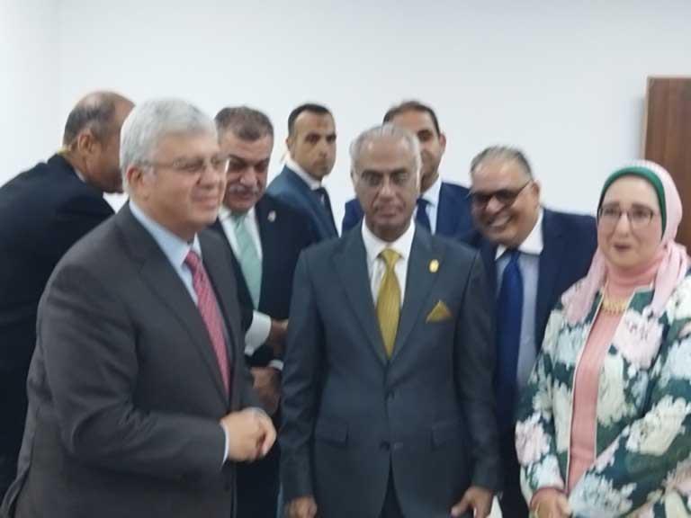 وزير التعليم العالي يفتتح العيادات الخارجية في مستشفى جامعة بورسعيد