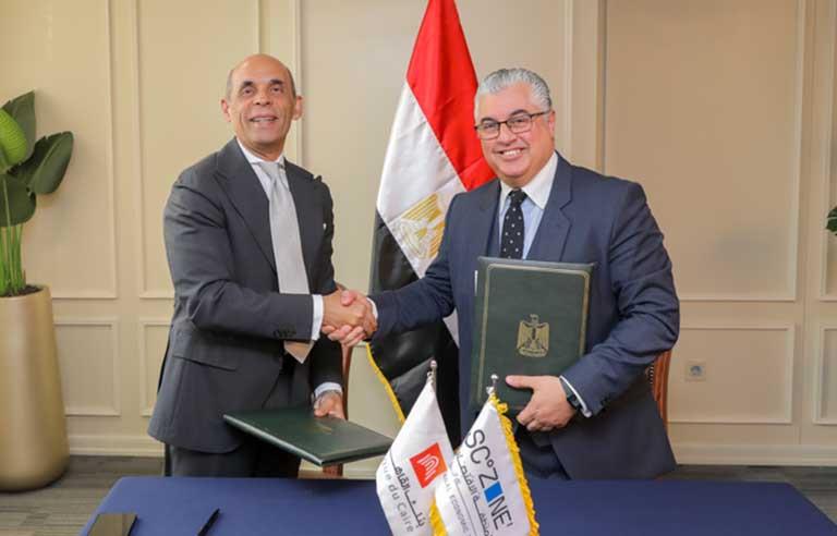 خلال توقيع بروتوكول تعاون بين رئيس بنك القاهرة واقتصادية قناة السويس