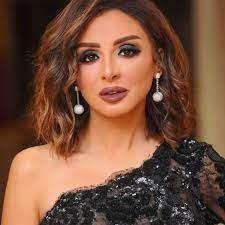 الفنانة أنغام