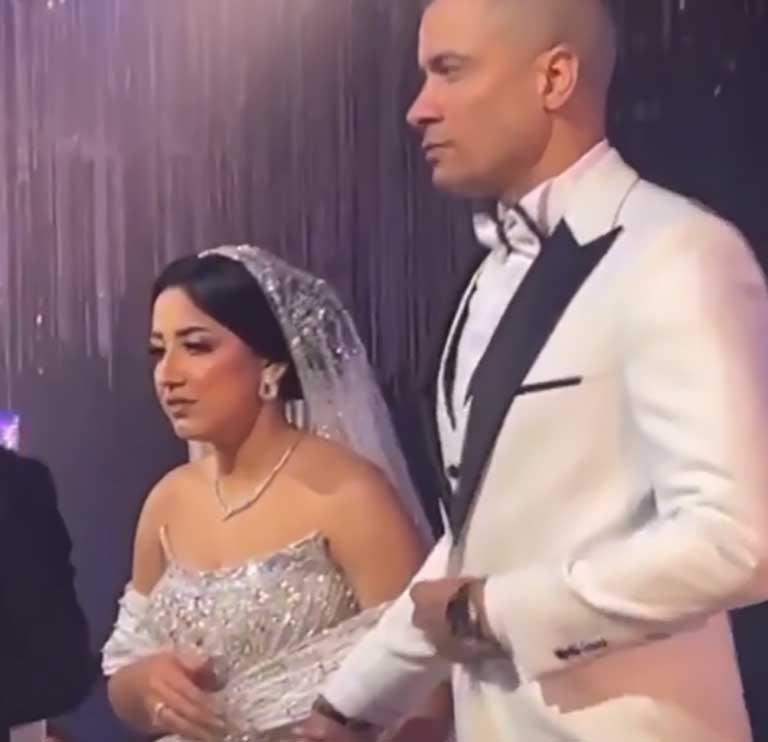 بالصور- رقص حسن شاكوش مع زوجته في حفل زفافهما | مصراوى