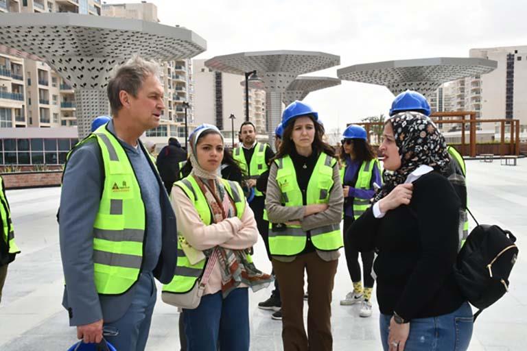 زيارة ميدانية موسعة لوفد من طلاب الجامعة الألمانية بالقاهرة