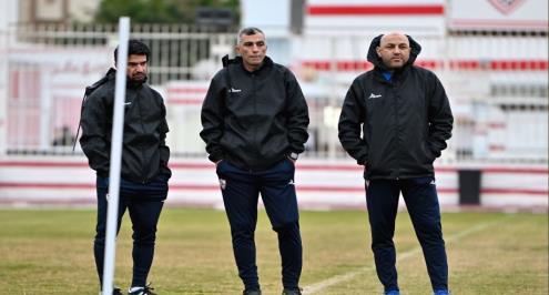 مصدر لمصراوي: أسامة نبيه يدرس الرحيل عن الزمالك بعد مباراة الترجي مصدر لمصراوي: أسامة نبيه يدرس الرحيل عن الزمالك بعد مباراة الترجي