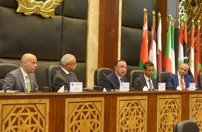 محافظ الإسكندرية يستقبل سفراء 11 دولة بمقر الأكاديمية العربية (2)