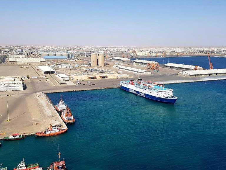 تداول 6 آلاف طن بضائع بموانئ البحر الأحمر تداول 6 آلاف طن بضائع بموانئ البحر الأحمر