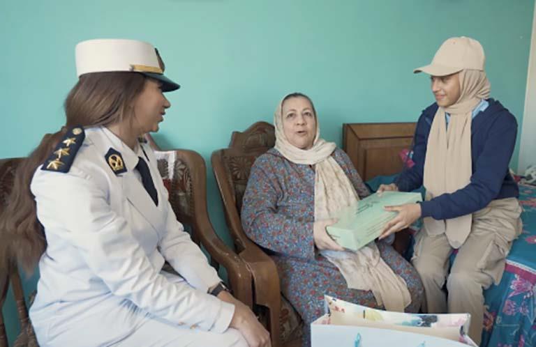 الداخلية تُنظم زيارة لمستشفى 57 لتقديم هدايا للأطفال بمناسبة العيد