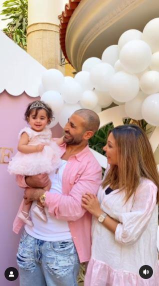أحمد سعد يحتفل بعيد ميلاد ابنته