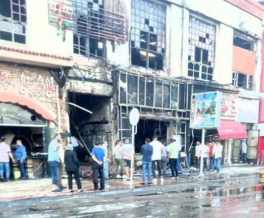 حريق هائل بمطاعم ومحال محطة الرمل في الإسكندرية (1)