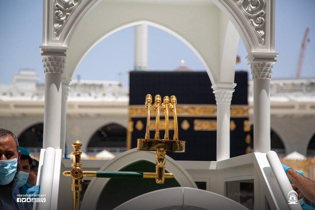 شاهد منبر الخطبة الجديد بالمسجد الحرام