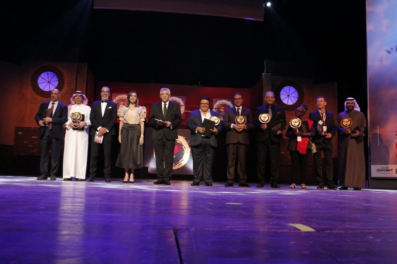 وزيرة الثقافة تكرم 8 رموز مسرحية عالمية في مهرجان القاهرة الدولي للمسرح التجريبي 