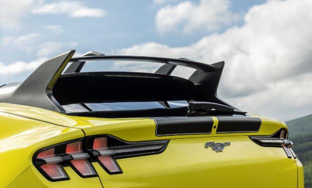  Mustang Mach-E Rally الجديدة