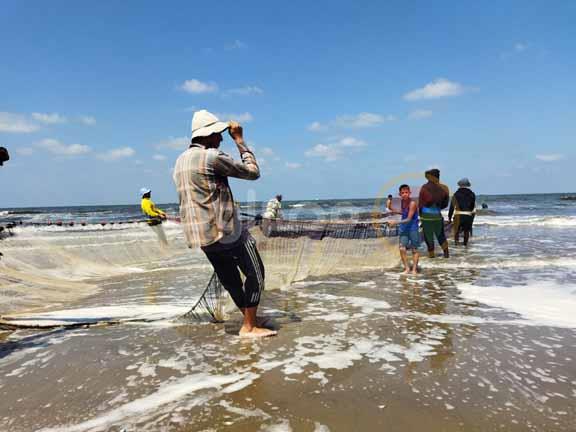 الصيادين على شواطئ بورسعيد (1)