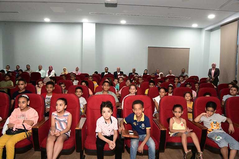 افتتاح سينما الأطفال بمكتبة قنا العامة  