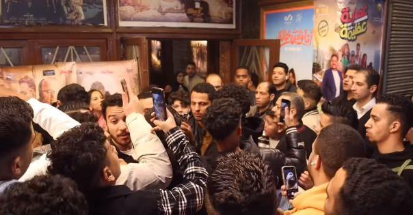 زحام أمام سينما مترو بسبب فيلم الحريفة