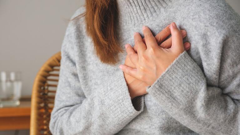 علامات أولية تكشف وجود مشكلة صحية في قلبك