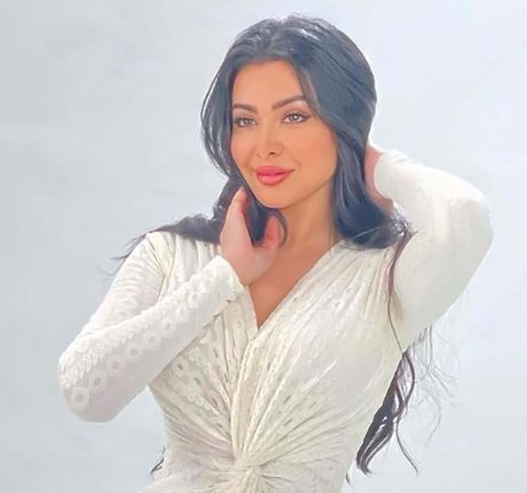 الفنانة ميرهان حسين