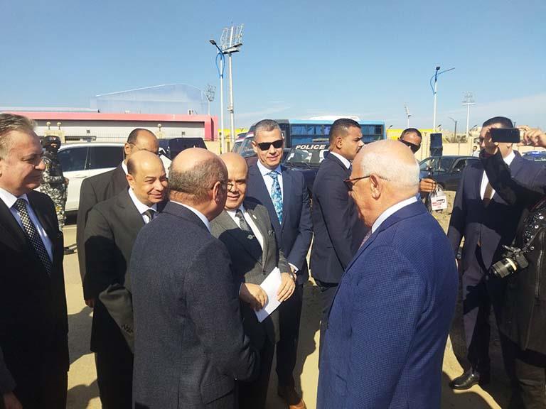 وزير العدل يتفقد أرض إنشاء مجمع محاكم جديد في بورسعيد (1)