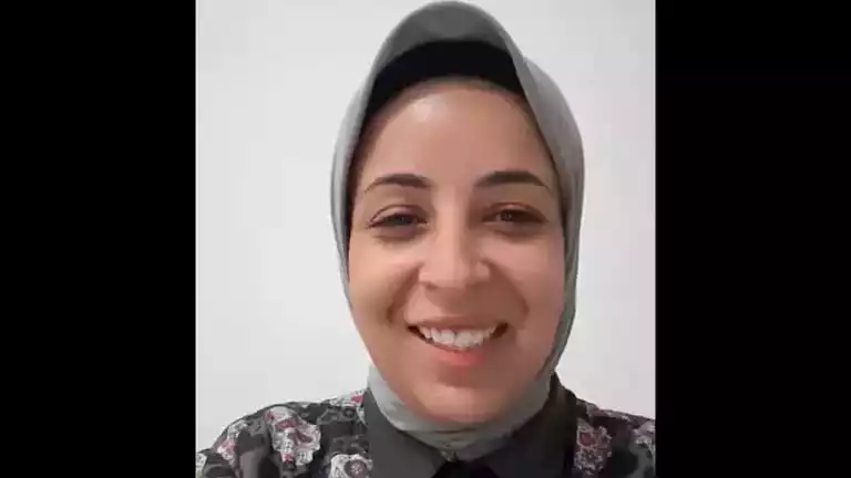 الطبيبة وسام شعيب (6)