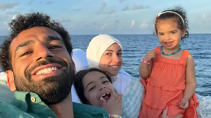 محمد صلاح وزوجته