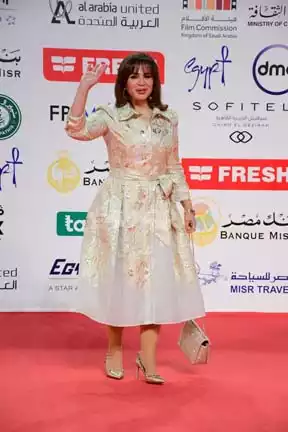 الفنانة إلهام شاهين