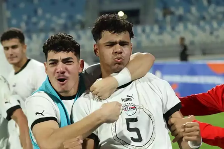 احتفال لاعبي منتخب مصر