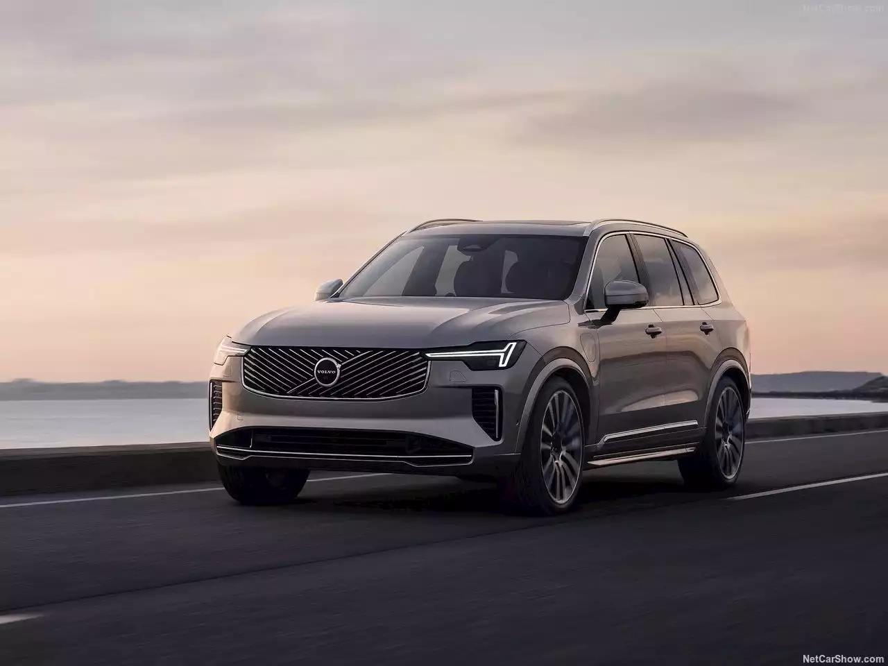 فولفو XC90 الجديدة